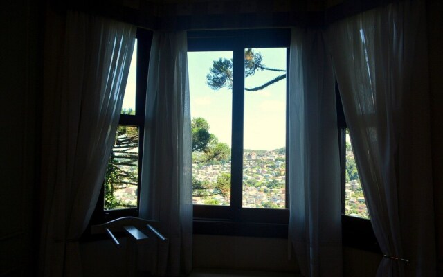 Locar-in Gramado Monte Serrat