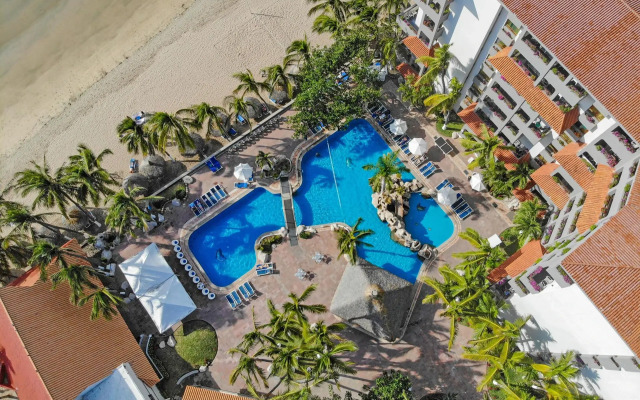 Luna Palace Hotel and Suites