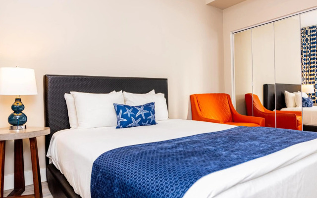Oceanside Hotel and Suites