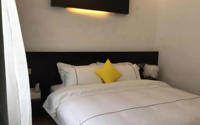 No.8 Gingko Inn