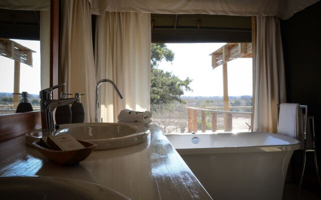 Simbavati Hilltop Lodge