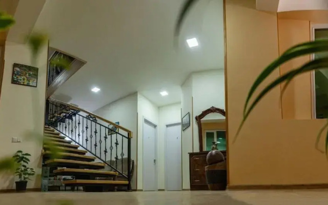 Twins Guesthouse
