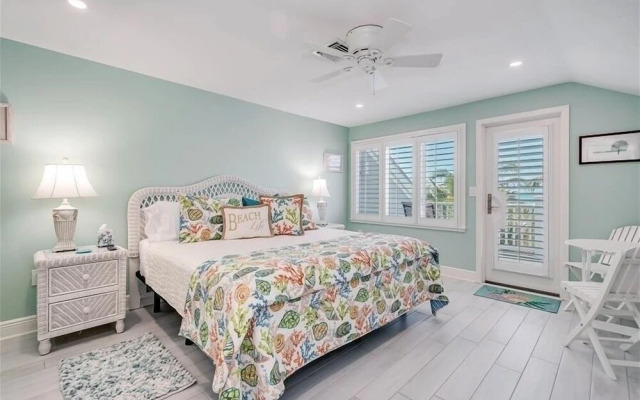 Turtleback 11 3 Bedroom Villa by RedAwning