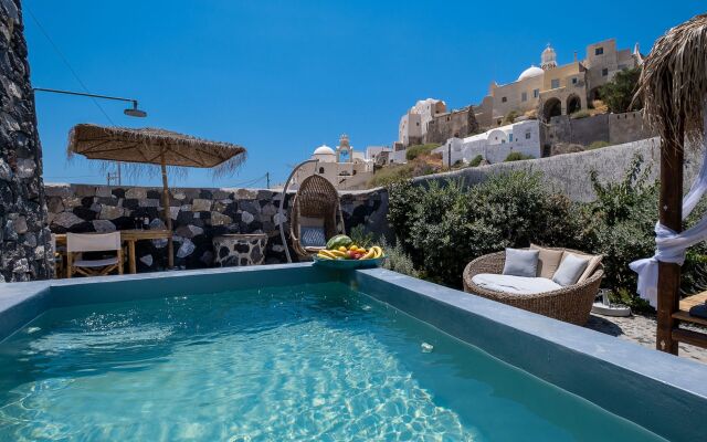 Rock Villas - Emporio | Pool, Jacuzzi, Castle View