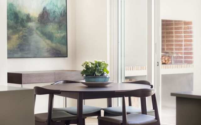 Middedorp Villa and Apartments