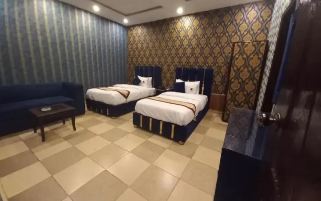 Hotel Premier Inn Johar Town Lahore