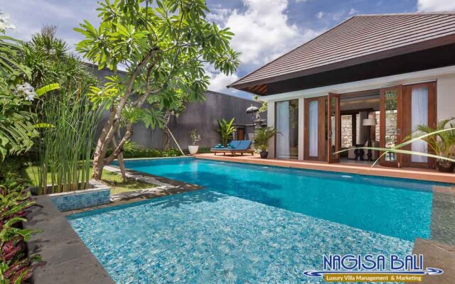 Villa Entrada by Nagisa Bali