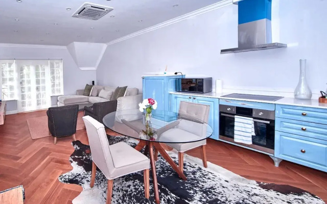Sandton Country Manor