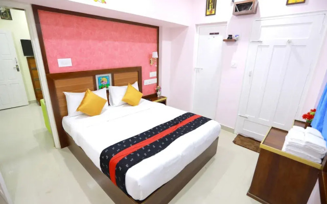 Base9 Airport Hotel