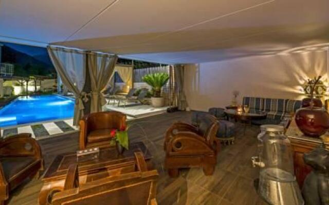 Merangardenvilla