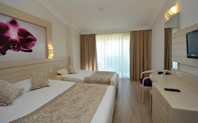 Seaden Corolla Hotel