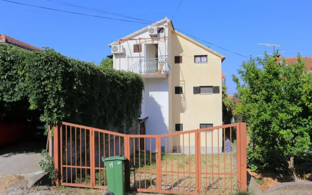 Apartments by the sea Okrug Gornji, Ciovo - 1069