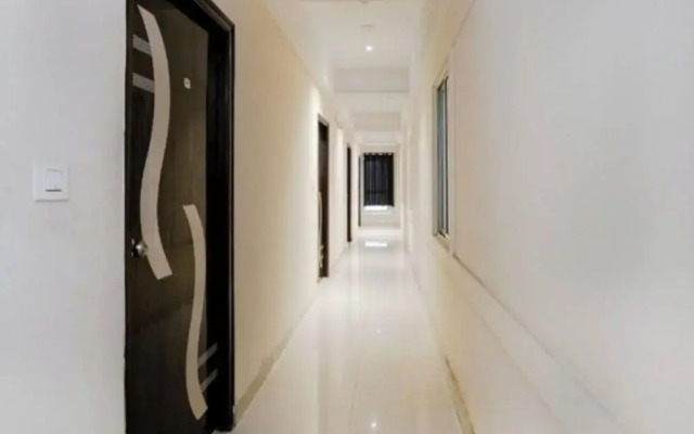 Hotel Sai Leela Residency