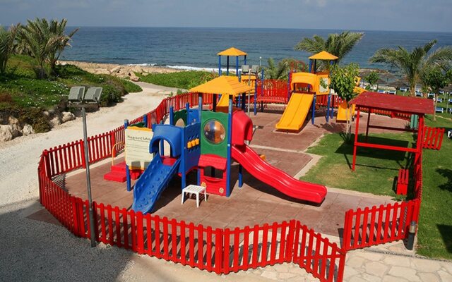 St. George Gardens & Suites