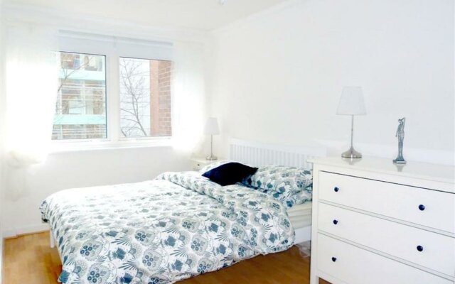 Elegant Fitzrovia 2-bed w Wifi: Close to Oxford Street W1