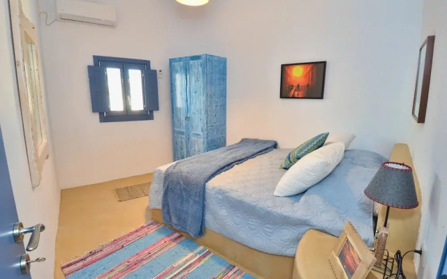 Fira Blue House