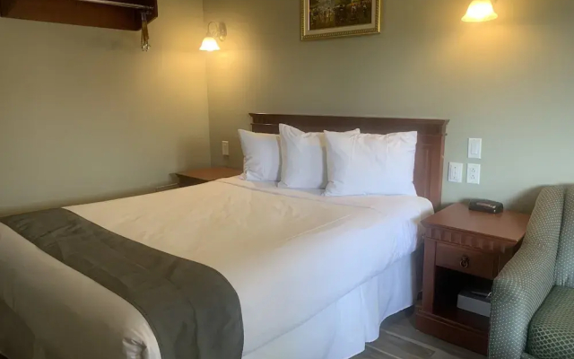 Hotel & Suites Les Laurentides Saint Sauveur