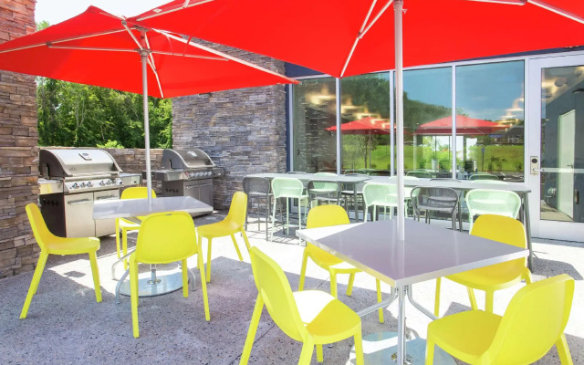 Home2 Suites by Hilton Smithfield, RI