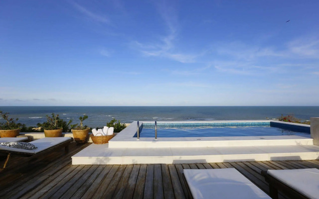 Maitei Hotel