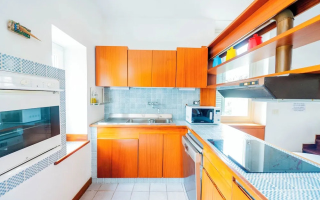 Monteverde Apartments