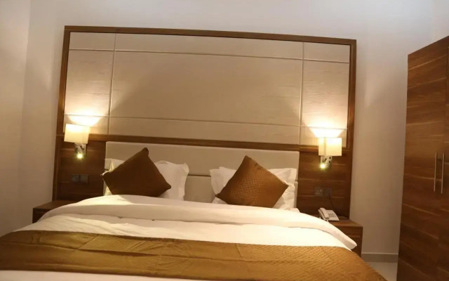 Tuwaren Suites