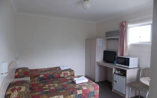 Yass Motel