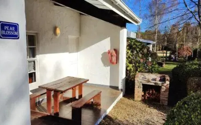 The Edge Mountain Retreat