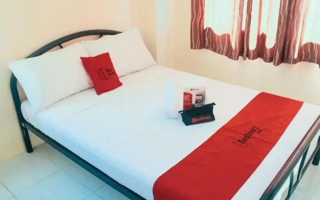 RedDoorz near Panglao Municipal Hall