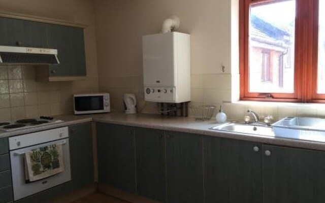 Edinburgh Lochend Apartment