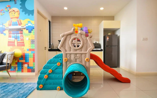 D'Pristine Theme Suite by Nest Home at LEGOLAND