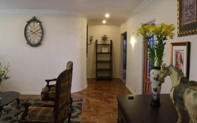 Luxurious & Chic 2 BR Apt Polanquito Lincon Park