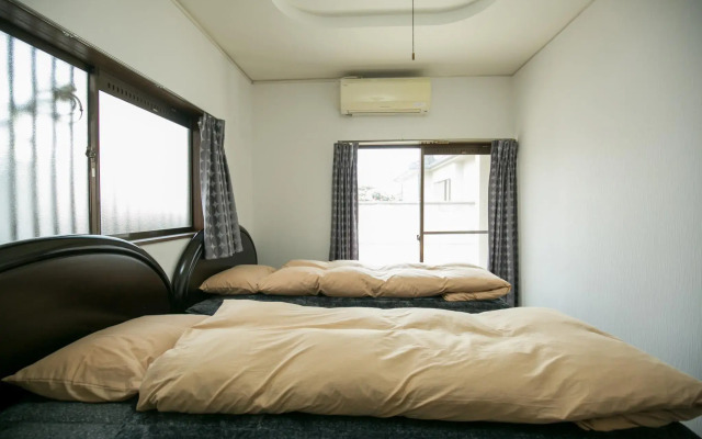 Takematsu Sunny GuestHouse near Kansai Airport