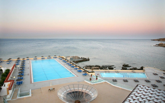 Eden Roc Resort Hotel