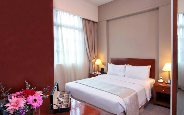 Village Residence Robertson Quay