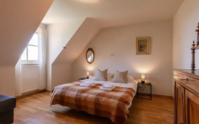 BE DEH Grot 79J in De Haan