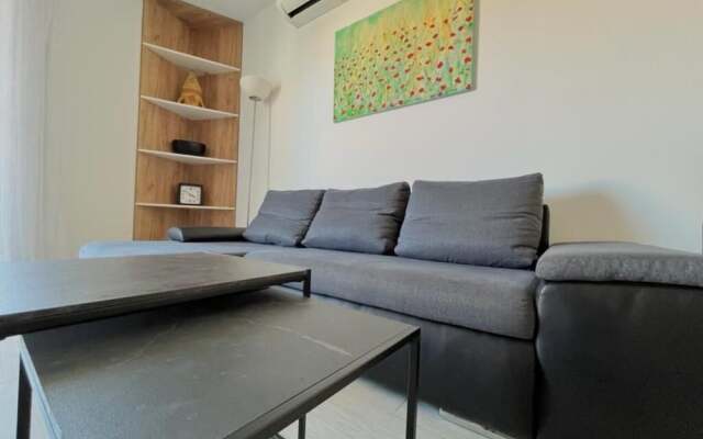 Apartments Ellena