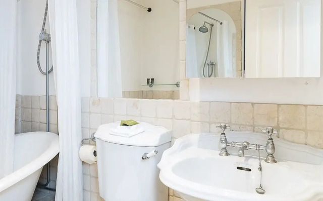 Lovely 1BR Near Beautiful Hampstead Heath