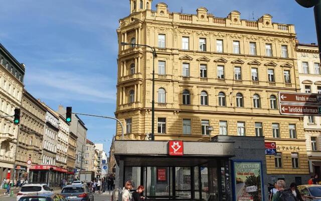 Prague Castle View Apartment