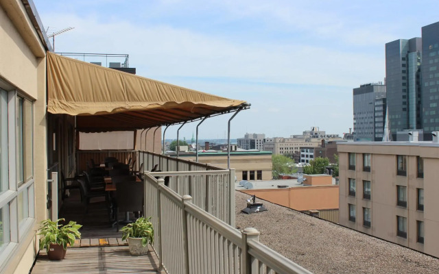Hotel Les Suites Labelle