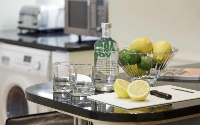 No 1 The Mansions by Mansley Serviced Apartments