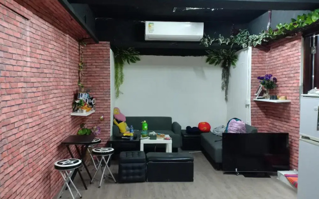 Pandora After 80s @ Jordan