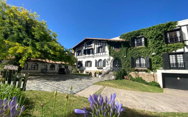 Hostería Del Bosque