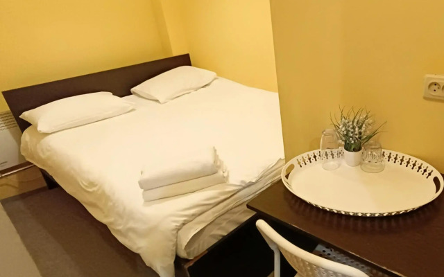 Makarov Hostel