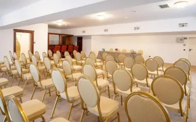 RED CONFORT HOTEL Boutique