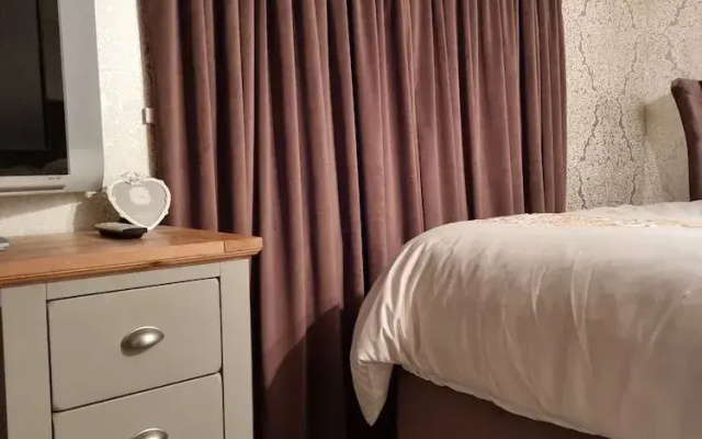 Spacious Family Holiday Property in Paignton