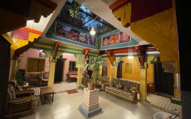 Bed & Breakfast Suraj Inn