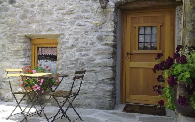 La Maison De Toyen