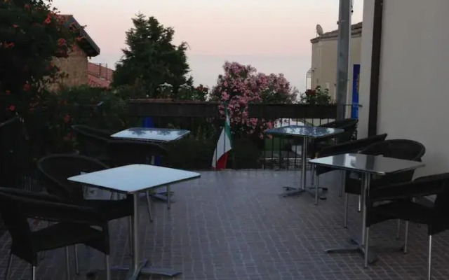 Acitrezza Inn B&B