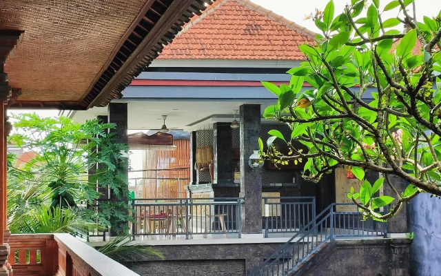 Warji House 2 Bisma