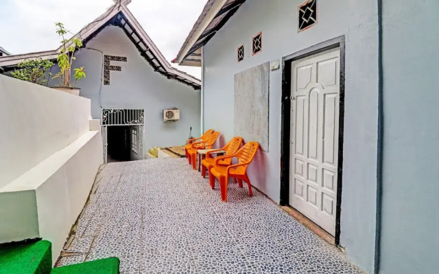 OYO 91886 Bfs Homestay Syariah